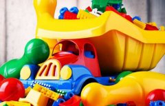 寶寶的塑料玩具臟了怎么清洗？